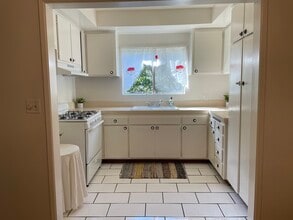3732 Keystone Ave in Los Angeles, CA - Building Photo - Building Photo