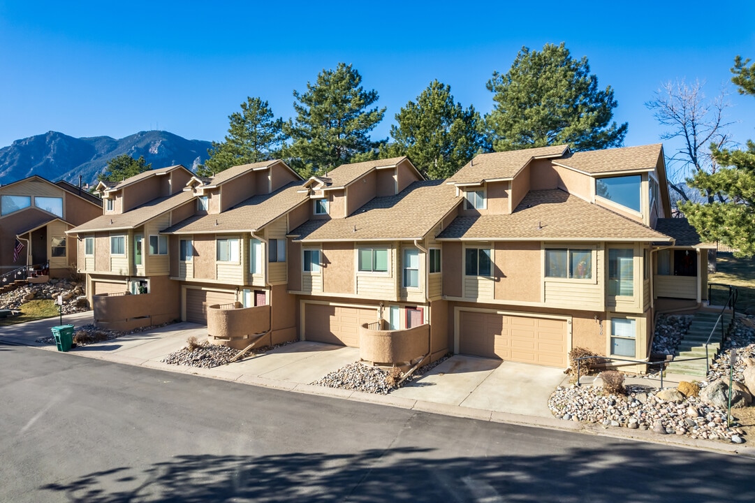 Autumn Heights Townhomes in Colorado Springs, CO - Building Photo