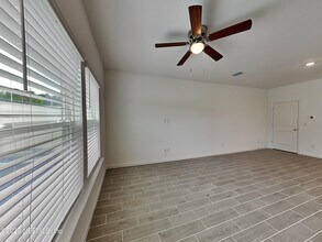 2169 Windward Cay Ln in Middleburg, FL - Building Photo - Building Photo
