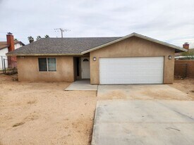 6087 Daisy Ave in Twentynine Palms, CA - Building Photo