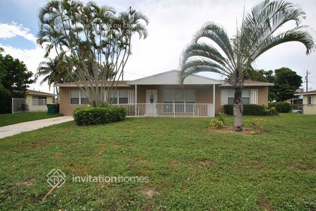 property at 2038 7th Ct S