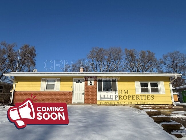 property at 806 Maumee Dr