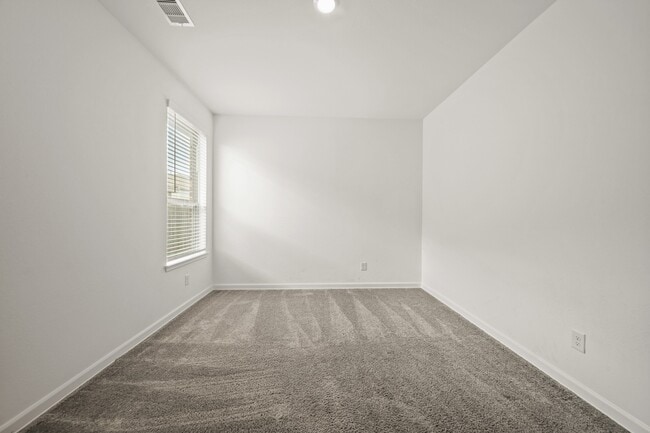 property at 2427 Madera Landing Ln