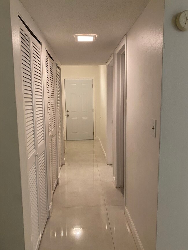 20600 NW 7th Ave in Miami, FL - Building Photo - Building Photo
