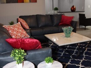 19038 E Carmel Dr in Aurora, CO - Building Photo - Building Photo