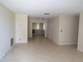 1103 Reposo Ave in Boynton Beach, FL - Building Photo - Building Photo