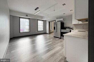 1365 Wisconsin Ave NW in Washington, DC - Building Photo - Building Photo