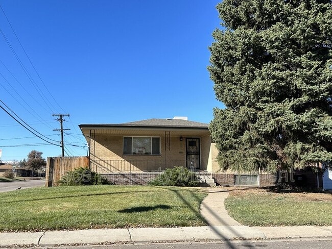 501 Yates St in Denver, CO - Building Photo - Building Photo