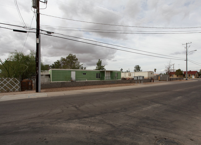 Embers Mobile Home Trailer Park in Casa Grande, AZ - Building Photo - Building Photo