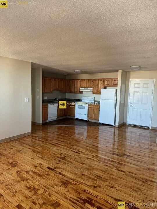 71 Eutaw St, Unit 304 in Boston, MA - Building Photo