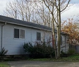 5431 NE 16th Ave in Portland, OR - Building Photo - Building Photo