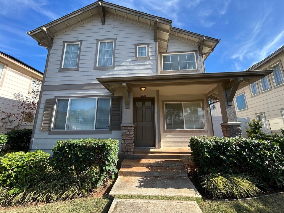 91-1021-1021 Kailoa St in Ewa Beach, HI - Building Photo