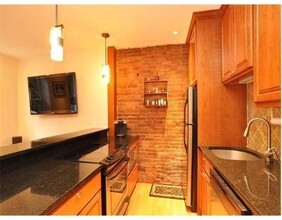 124 Chandler St, Unit A in Boston, MA - Building Photo - Building Photo