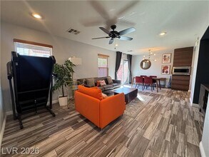 9253 Valley Ranch Ave in Las Vegas, NV - Building Photo - Building Photo