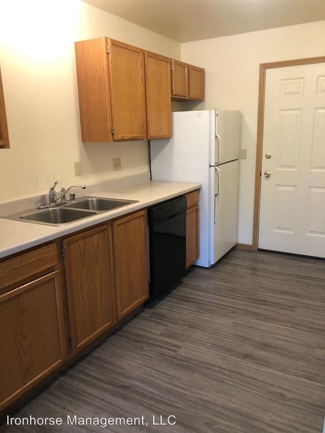 2401 Wheeler Dr in Bozeman, MT - Building Photo - Building Photo