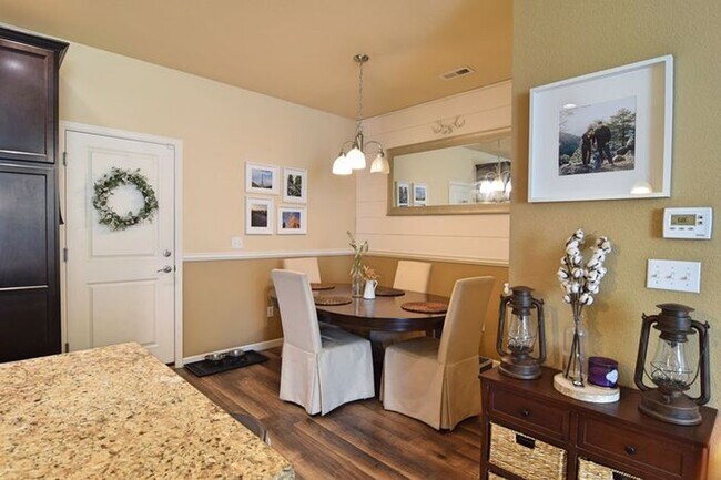 5580 W 72nd Ave, Unit 15 in Westminster, CO - Foto de edificio - Building Photo