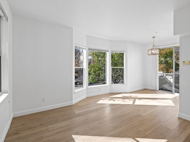 Westmont Townhomes in Santa Cruz, CA - Foto de edificio - Interior Photo