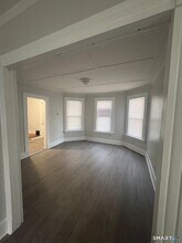 56 Dorman St in New Haven, CT - Building Photo - Building Photo