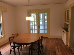 107 Elmwood Ave in Ithaca, NY - Building Photo - Building Photo