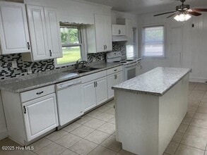 4926 Pinevilla St in Grifton, NC - Building Photo - Building Photo
