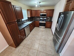 729 E 22nd St in Ada, OK - Building Photo - Building Photo