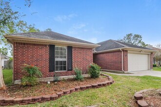 3217 Lee Cir in Pearland, TX - Building Photo - Building Photo