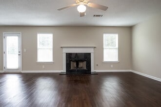 3046 Summer Breeze Dr in Villa Rica, GA - Building Photo - Building Photo