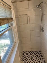 1312 E 29th St Apt A Upstairs, Unit A in Houston, TX - Foto de edificio - Building Photo