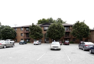 10 Coulter St in Barrie, ON - Building Photo