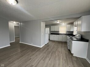 1919 S Keystone Ave in Indianapolis, IN - Building Photo - Building Photo