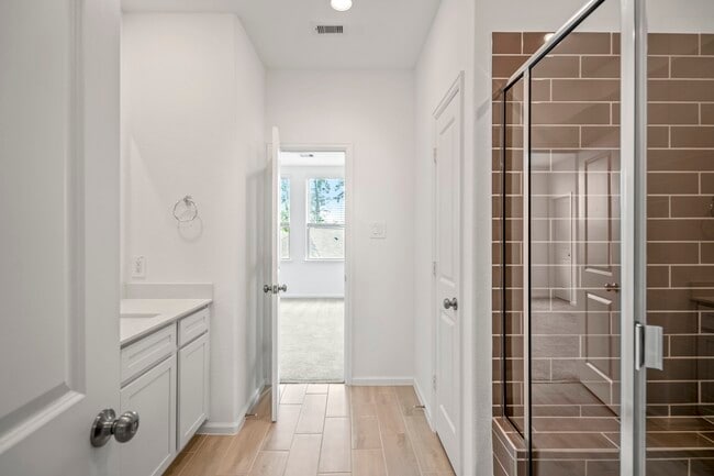 property at 613 Royal Arch Dr