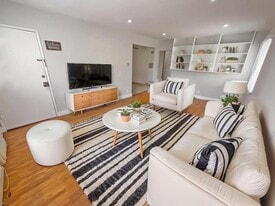 The Alamar in Los Angeles, CA - Building Photo