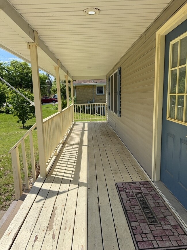 36420 N Tamarack Dr in Ingleside, IL - Building Photo - Building Photo