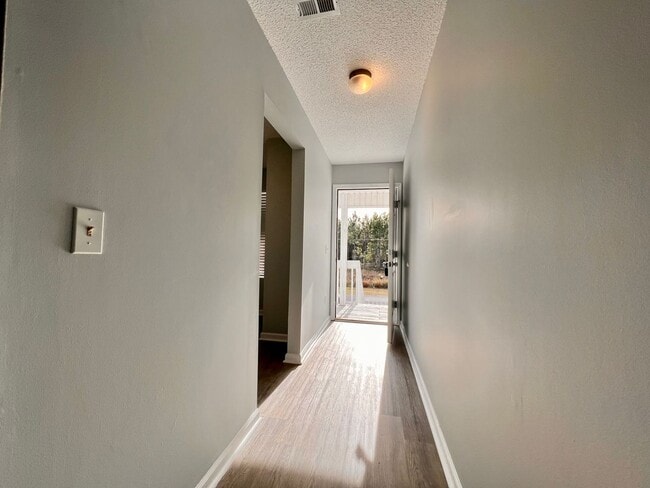 122 Magnolia Plantation Trace in Hinesville, GA - Building Photo - Building Photo