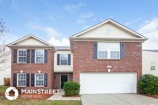 5638 Hammermill Dr in Harrisburg, NC - Building Photo