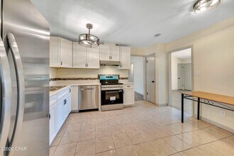 1401 Mississippi Ave in Lynn Haven, FL - Building Photo - Building Photo