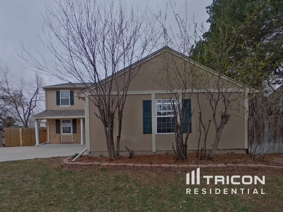 10560 W 104th Pl in Westminster, CO - Building Photo