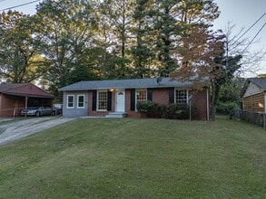 2194 Baywood Dr SE in Atlanta, GA - Building Photo - Building Photo