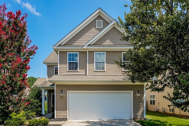 property at 1335 Lombar St