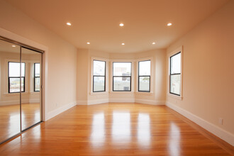 1501 Taraval St in San Francisco, CA - Building Photo - Interior Photo