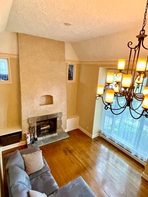 2571 Ashurst Rd in University Heights, OH - Building Photo - Building Photo