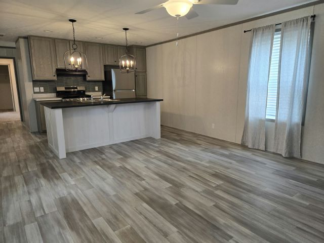 137 113th Square NE in Blaine, MN - Building Photo