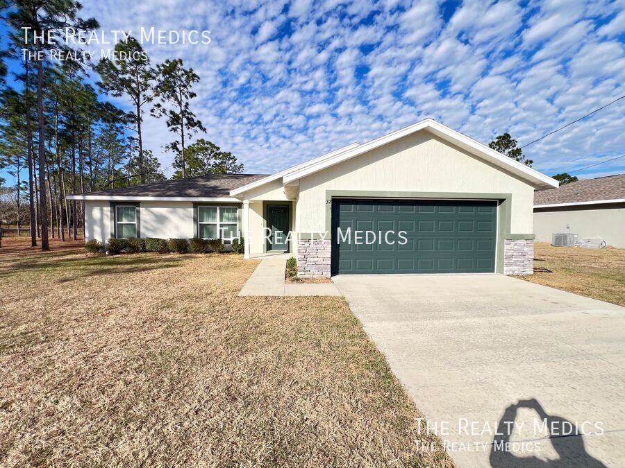 32 Fir Dr in Ocala, FL - Building Photo