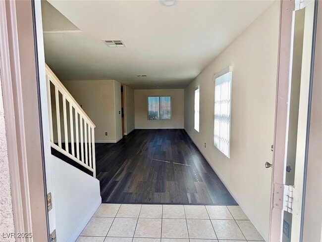 1232 Swanbrooke Dr in Las Vegas, NV - Building Photo - Building Photo