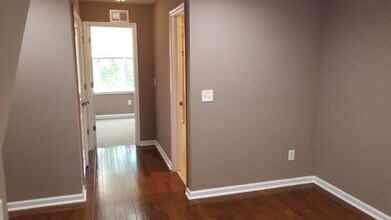 1949 N Gratz St in Philadelphia, PA - Building Photo - Building Photo