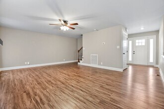 509 Burgess CT in Clarksville, TN - Foto de edificio - Building Photo