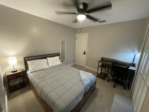 9303 4th Ave in Orlando, FL - Building Photo - Building Photo