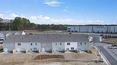 3021 Greyton Dr in Buford, GA - Building Photo - Building Photo