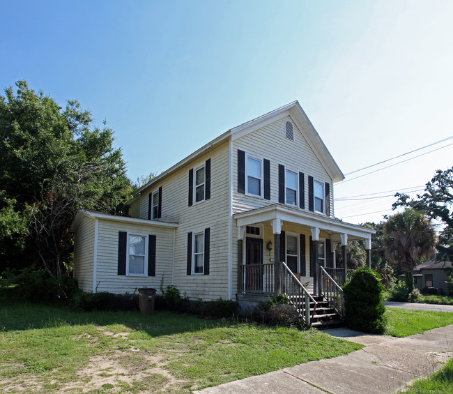 304 Gregory St in Pensacola, FL - Building Photo - Building Photo