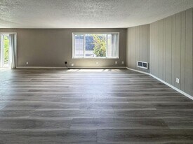 1109 W 6th Ave in Eugene, OR - Building Photo